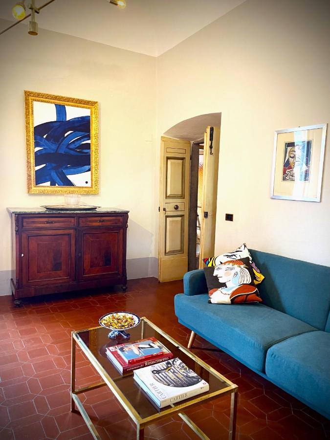 Luxury Apartment Angelio Barga Exterior photo