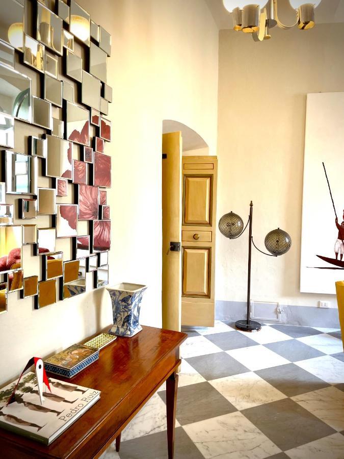 Luxury Apartment Angelio Barga Exterior photo